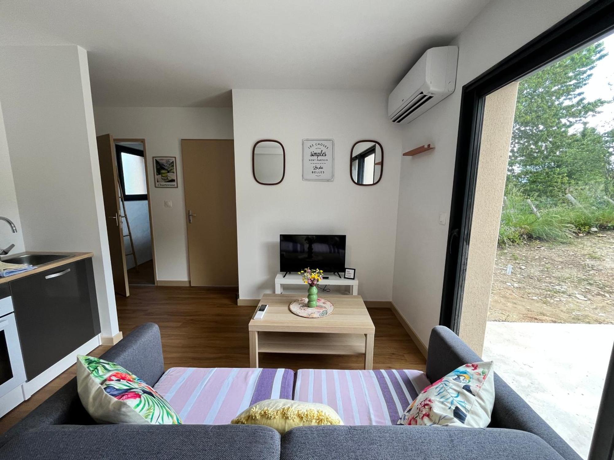 L'Escapade Dauphinoise, Gite 2 Chambres Avec Terrasse Et Clim Beaucroissant Exteriér fotografie