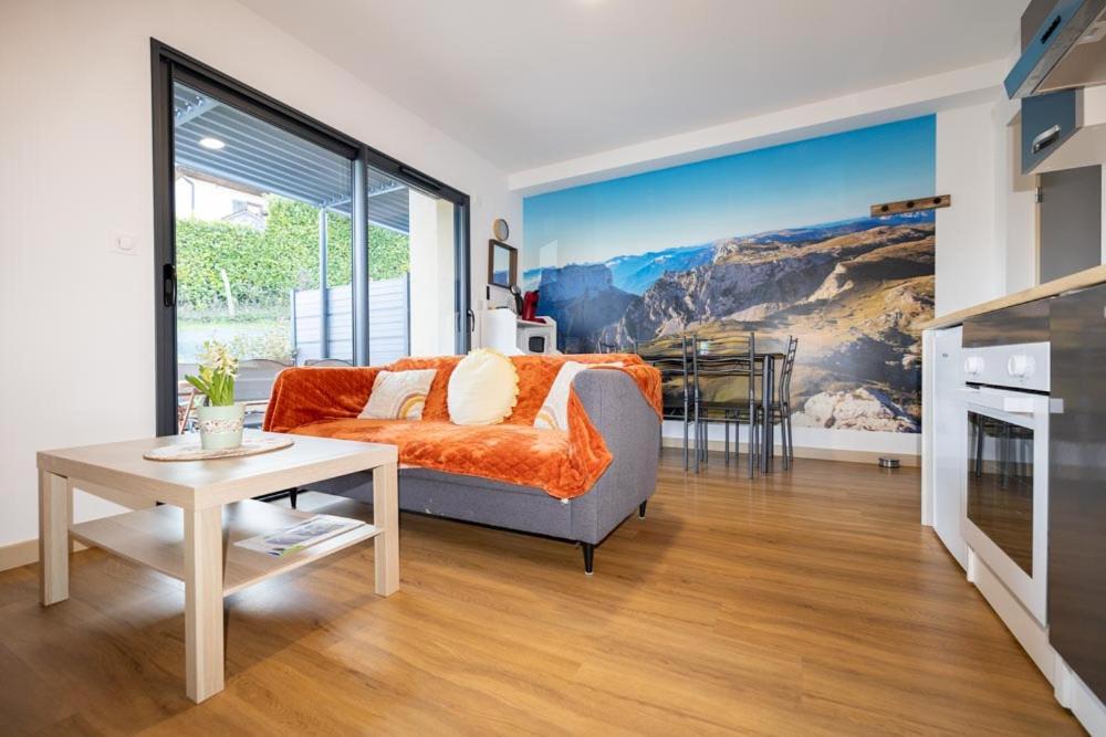 L'Escapade Dauphinoise, Gite 2 Chambres Avec Terrasse Et Clim Beaucroissant Exteriér fotografie